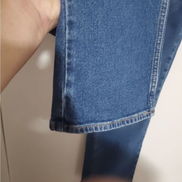 Old Navy Straight Leg Jeans 32X30 - Picture 6 of 8